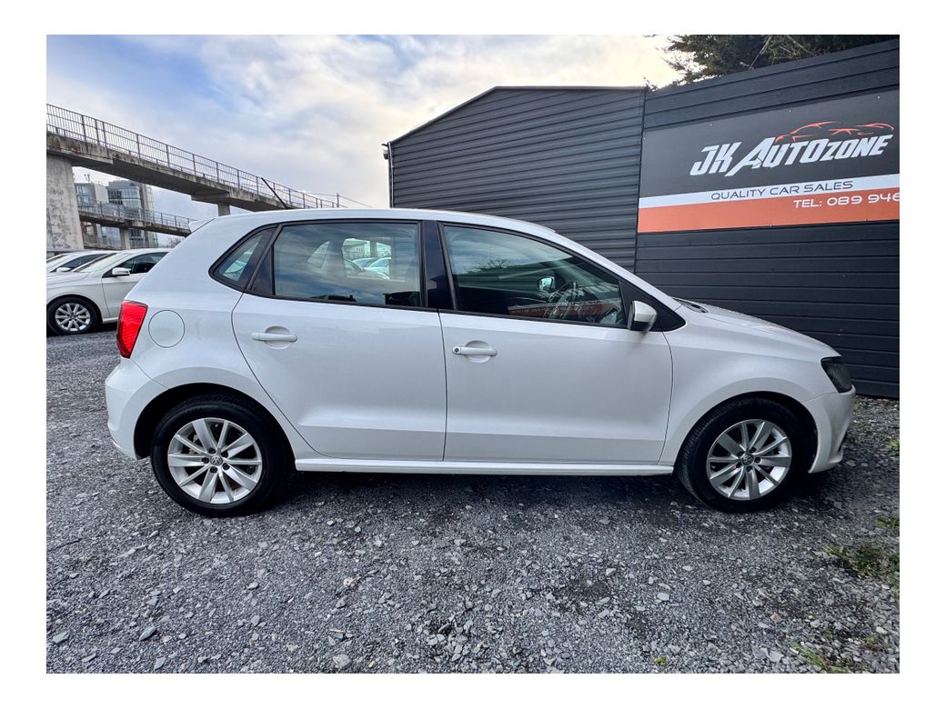 2015 Volkswagen Polo