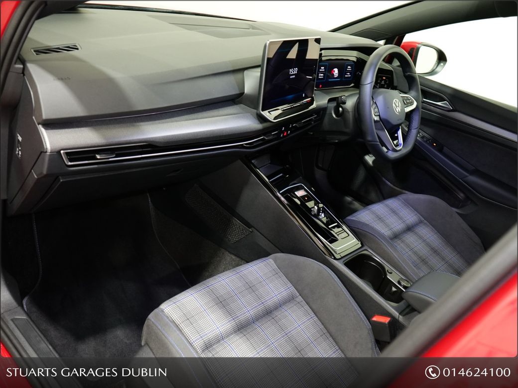 2025 Volkswagen Golf