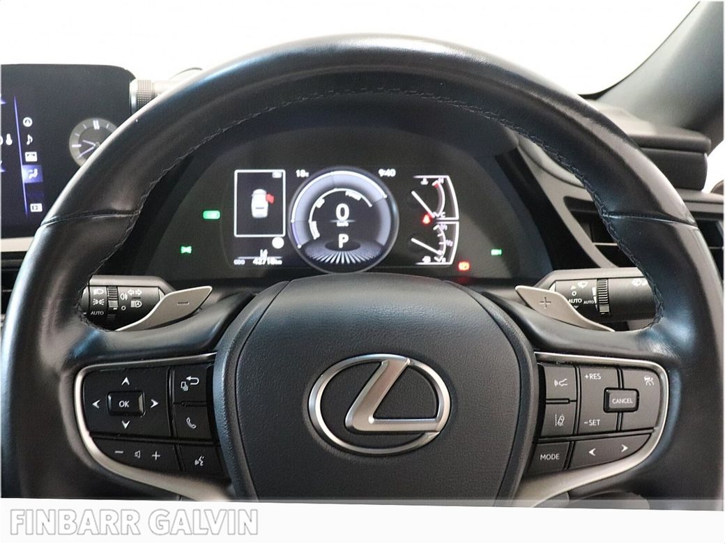 2022 Lexus ES 300h