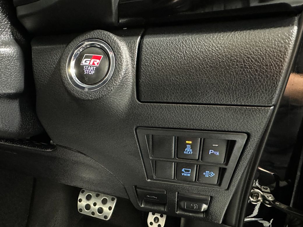 2024 Toyota Hilux