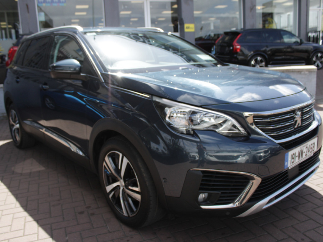 2019 Peugeot 5008