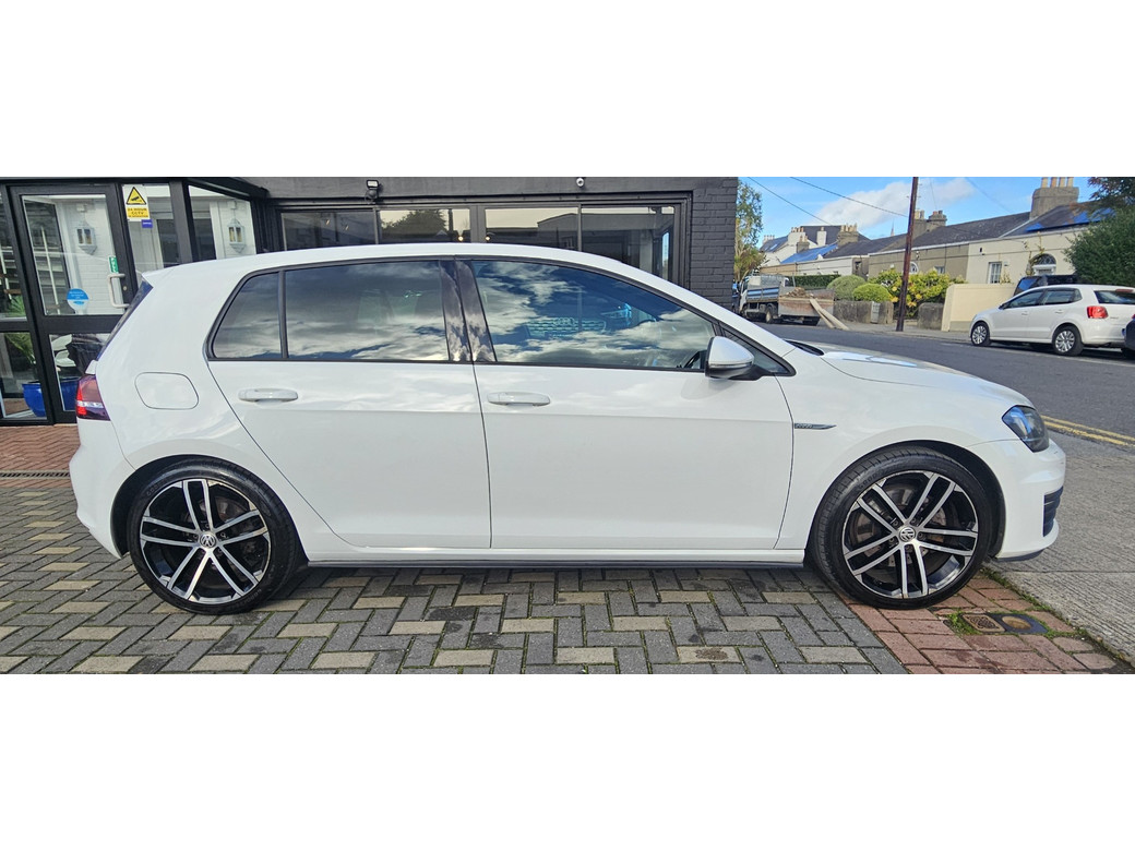 2016 Volkswagen Golf