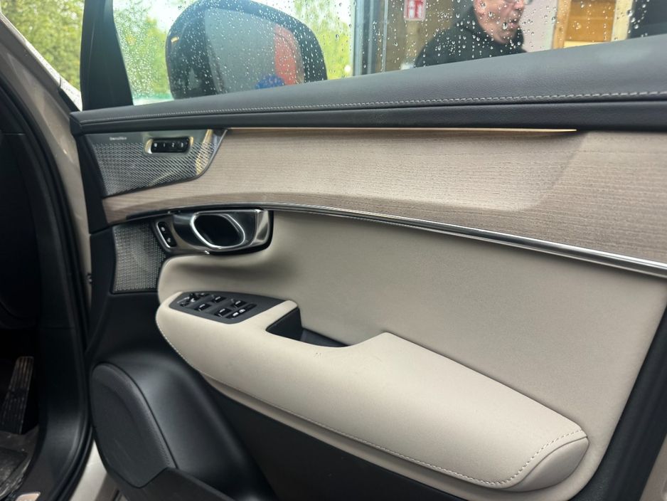 2025 Volvo XC90