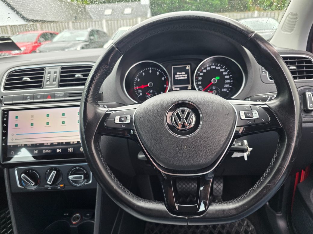 2015 Volkswagen Polo