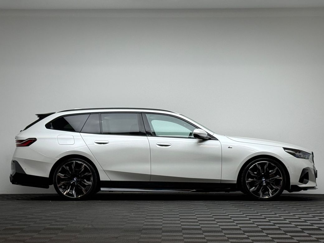 2025 BMW 5 Series