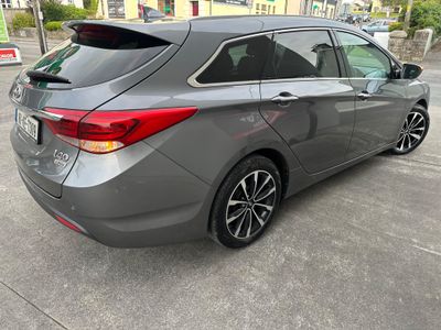 2016 Hyundai i40