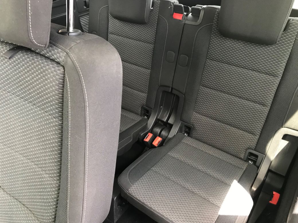 2016 Volkswagen Touran