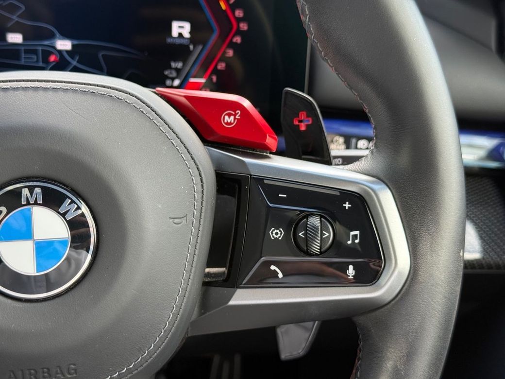2025 BMW M5