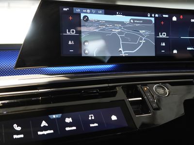 2025 Peugeot 5008
