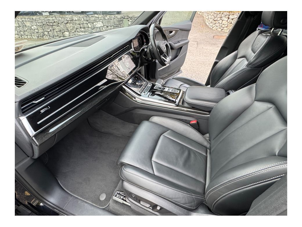 2021 Audi Q7