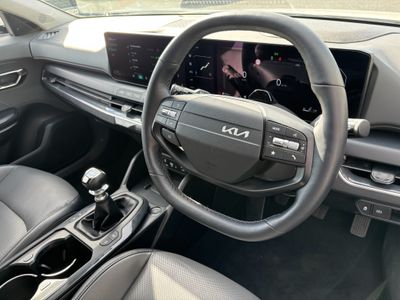 2026 Kia K4
