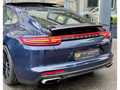2017 Porsche Panamera