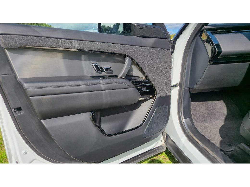 2024 Land Rover Range Rover Sport