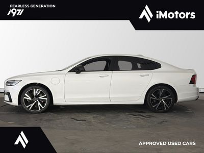 2022 Volvo S90