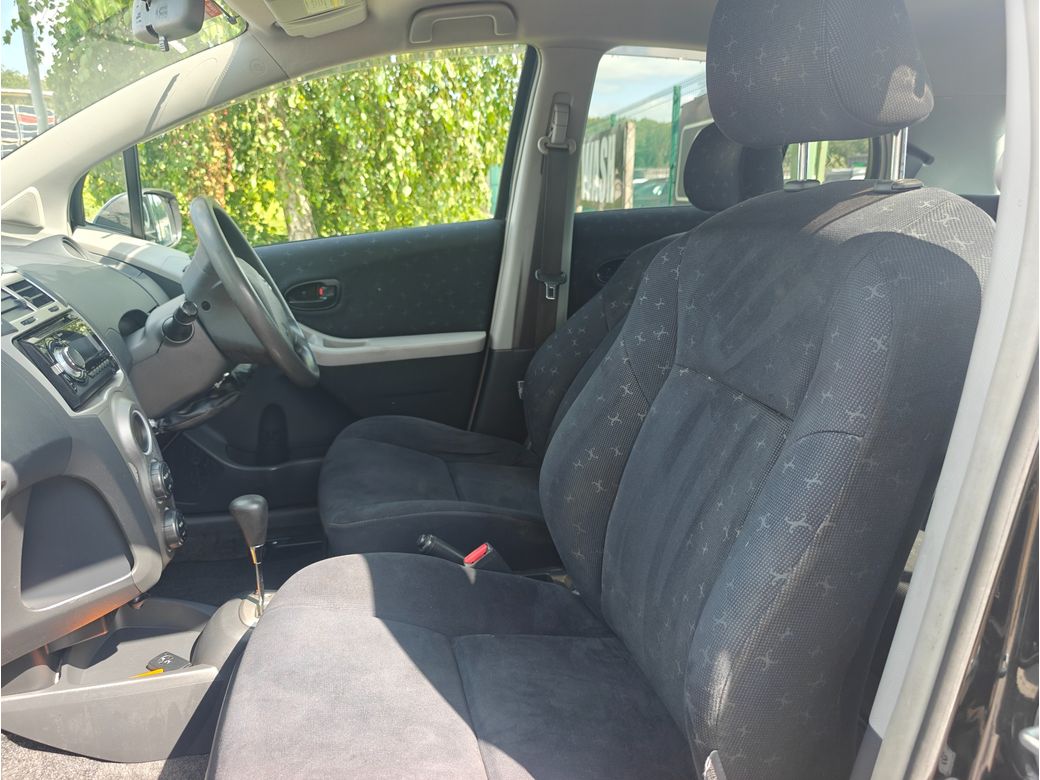 2009 Toyota Vitz