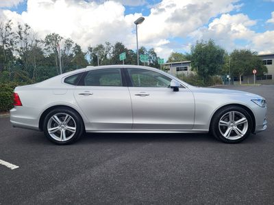 2021 Volvo S90