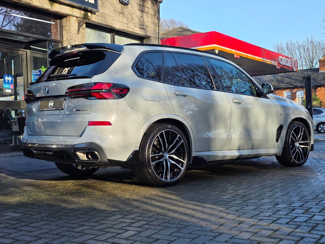 2025 BMW X5