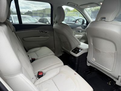 2023 Volvo XC90
