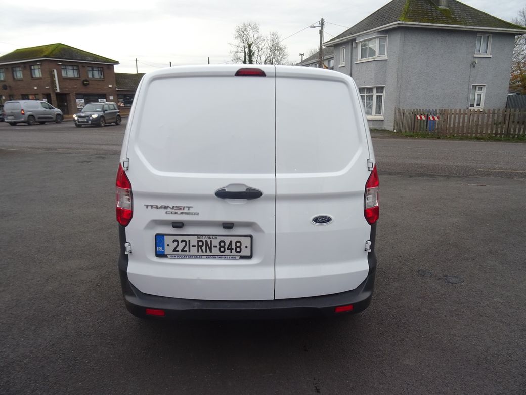 2022 Ford Transit Courier