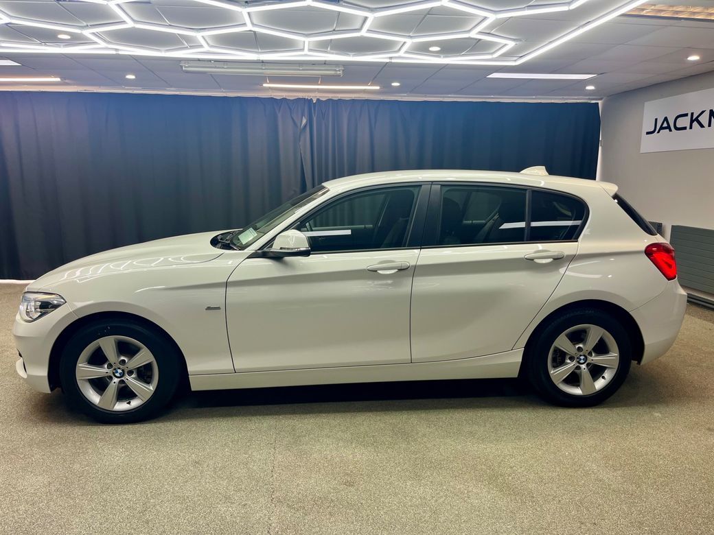2017 BMW 118