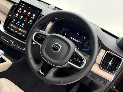 2025 Volvo XC90