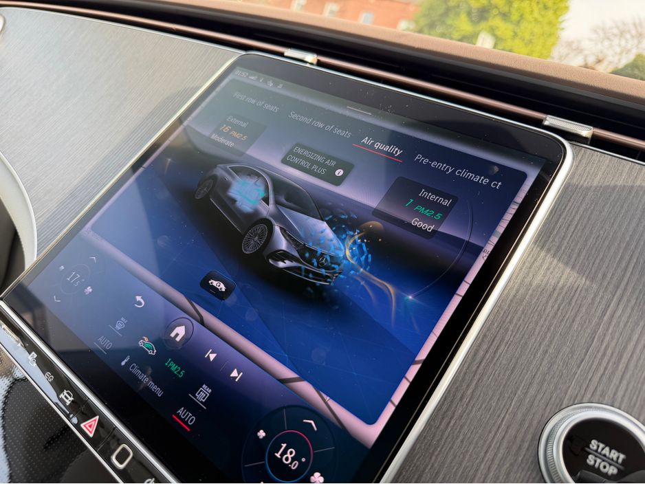 2022 Mercedes-Benz EQS