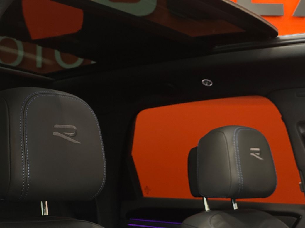 2025 Volkswagen Touareg