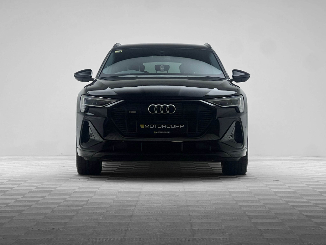 2022 Audi e-tron