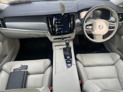 2019 Volvo S90