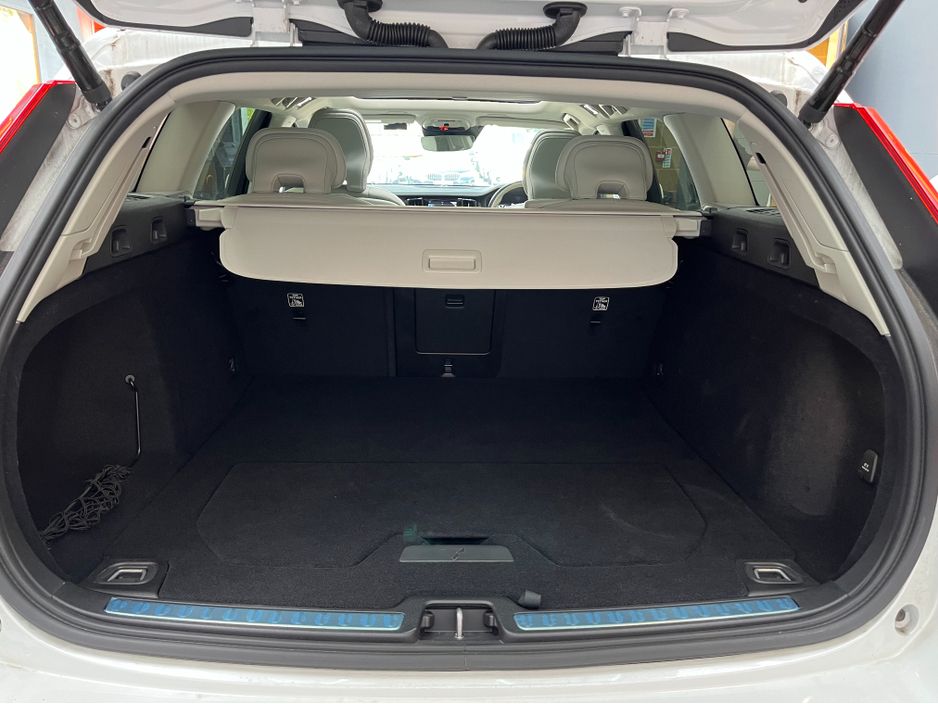 2021 Volvo V60