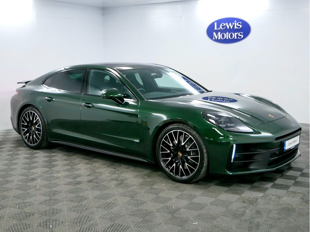 2025 Porsche Panamera