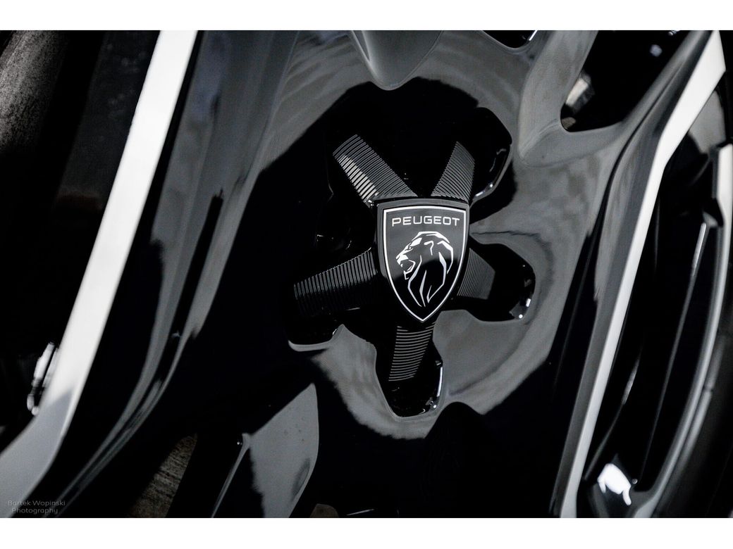 2025 Peugeot 5008