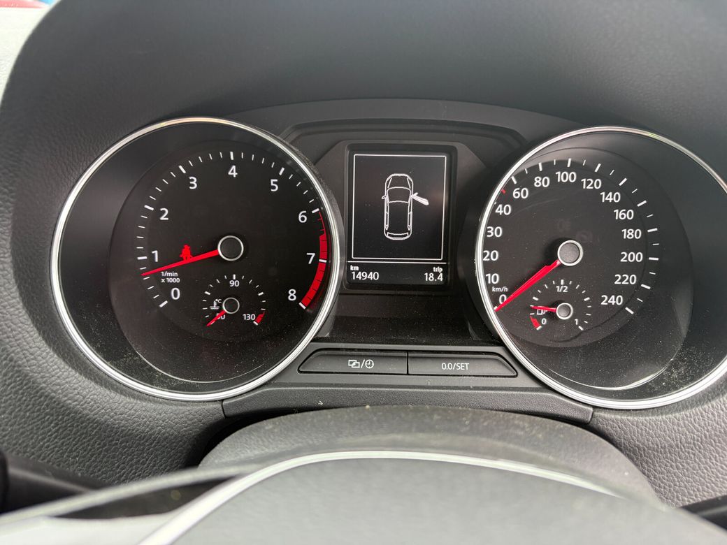2015 Volkswagen Polo