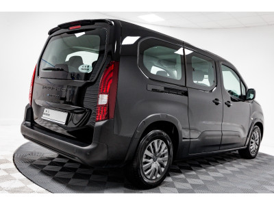 2025 Peugeot Rifter
