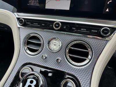 2025 Bentley Continental