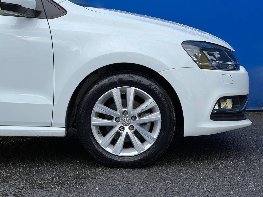 2017 Volkswagen Polo
