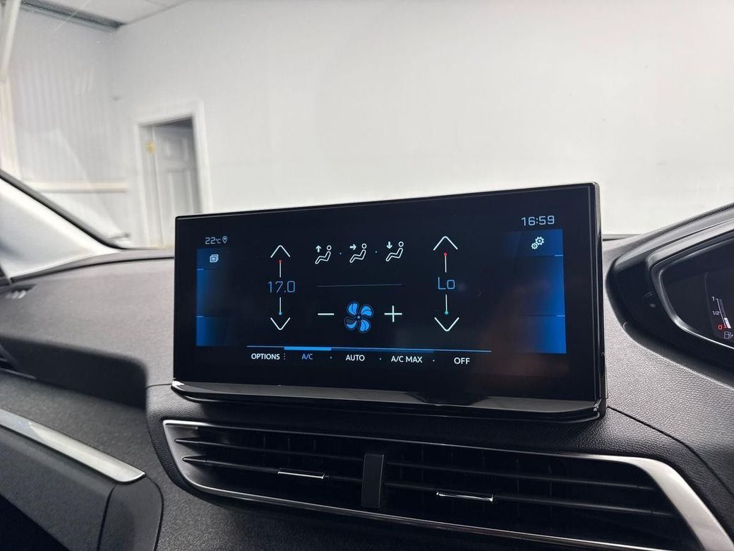 2022 Peugeot 3008