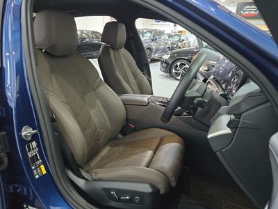 2024 BMW i5