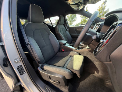 2022 Volvo XC40