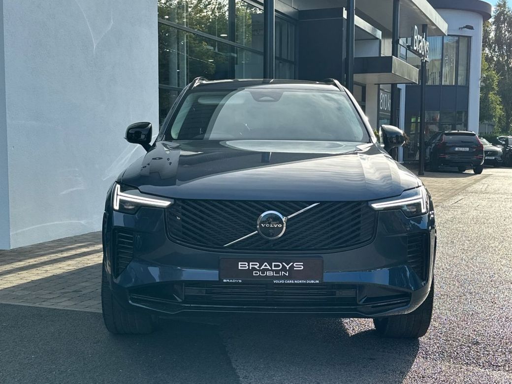 2025 Volvo XC90