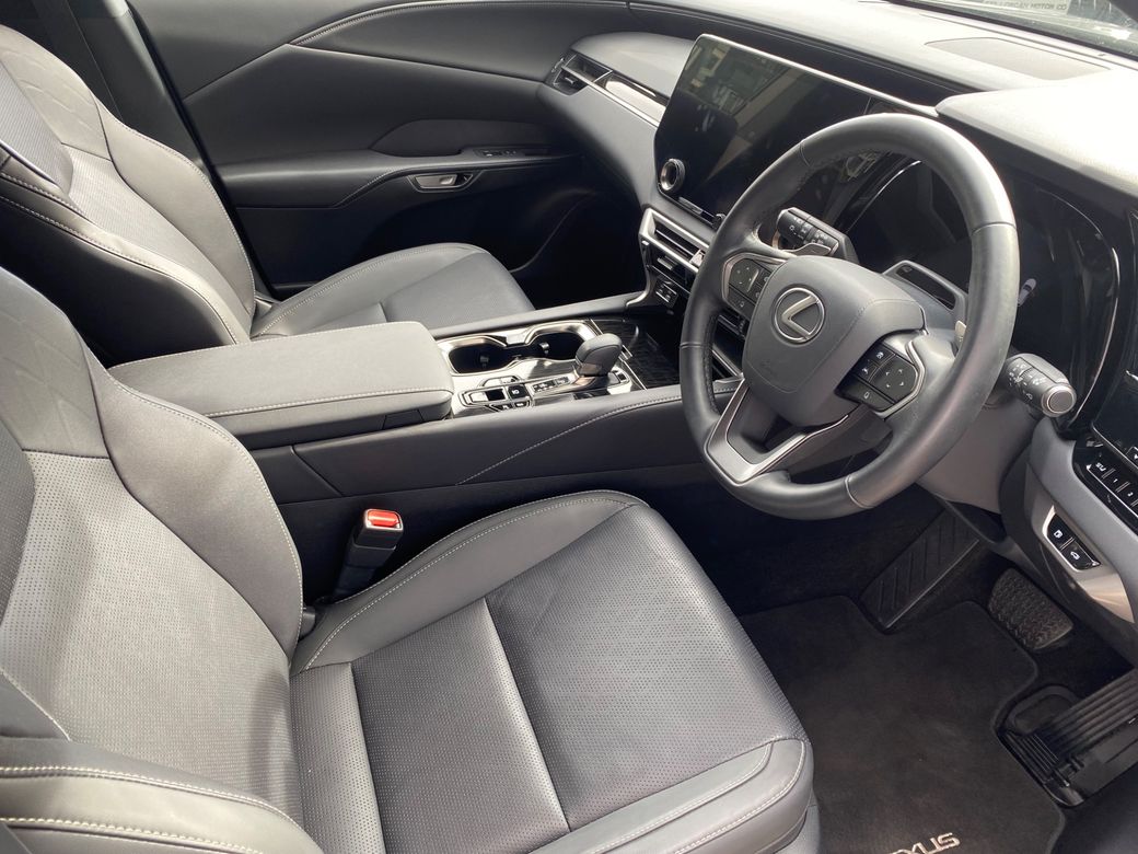 2025 Lexus RX450h+