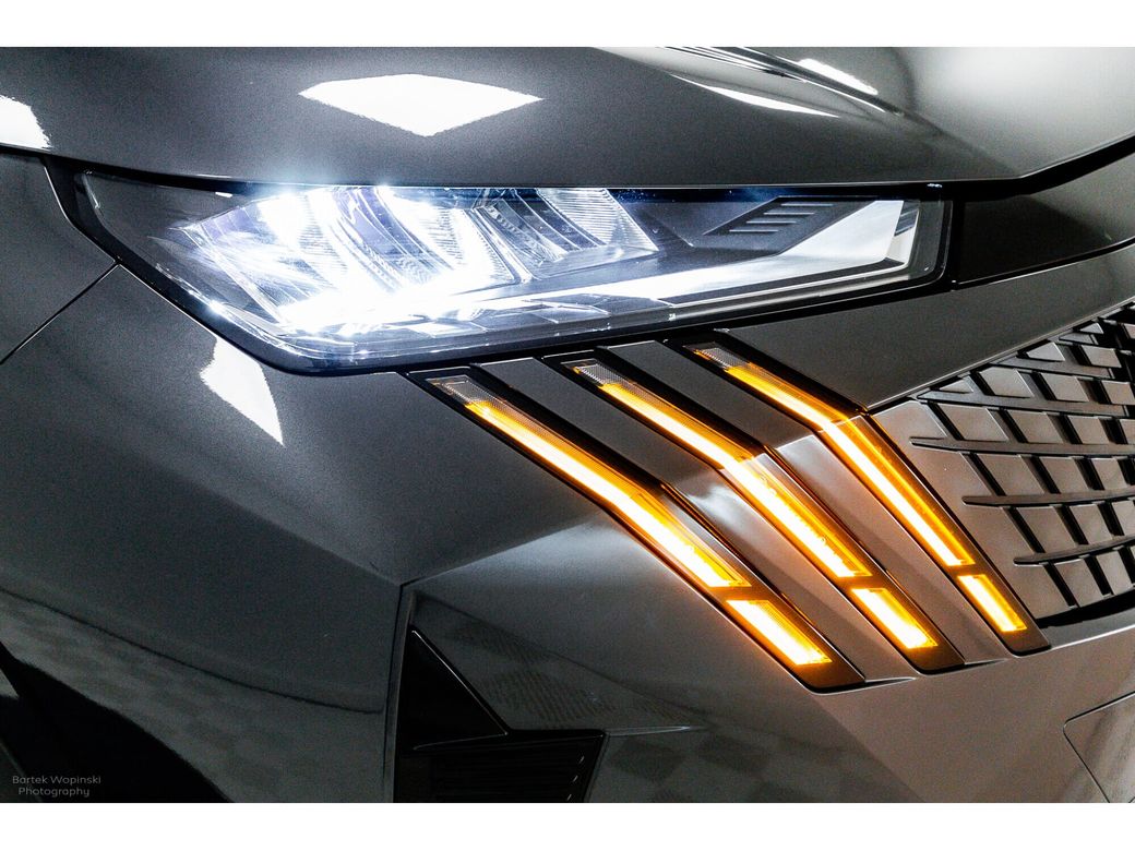 2025 Peugeot 5008