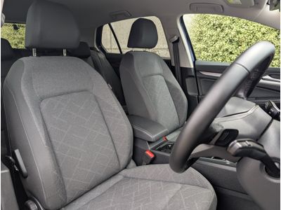 2023 Volkswagen Golf