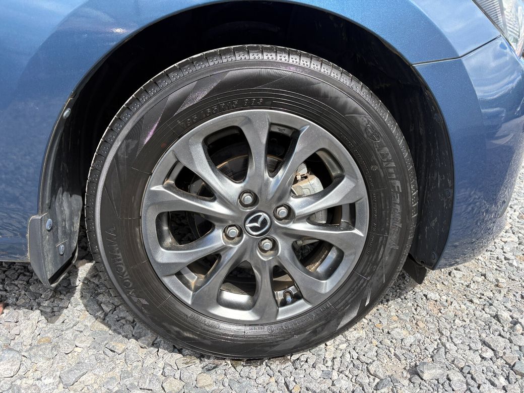 2017 Mazda Demio