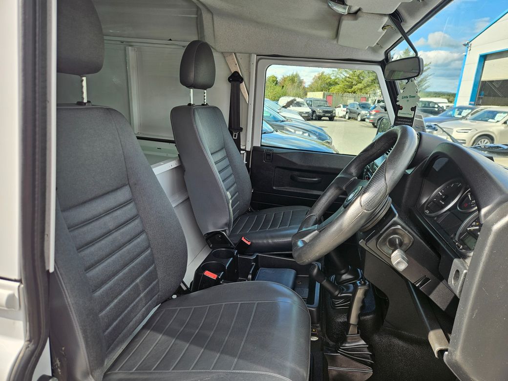 2014 Land Rover Defender