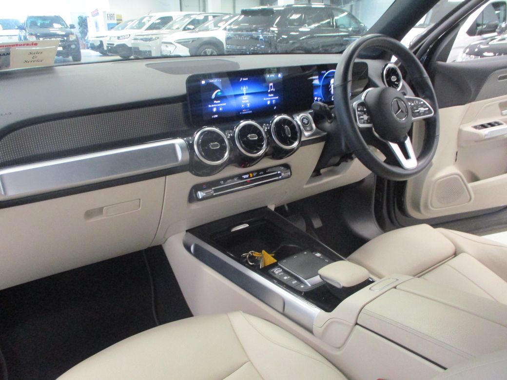 2022 Mercedes-Benz GLB Class