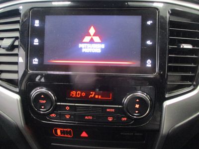 2020 Mitsubishi L200