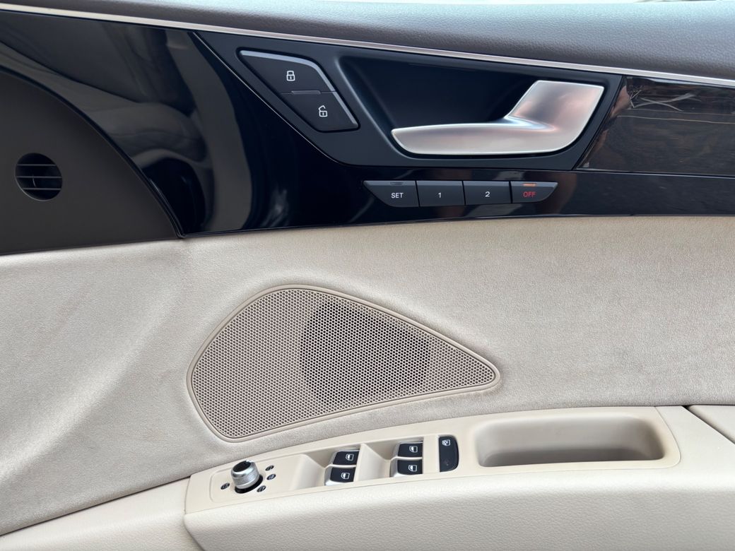 2016 Audi A8