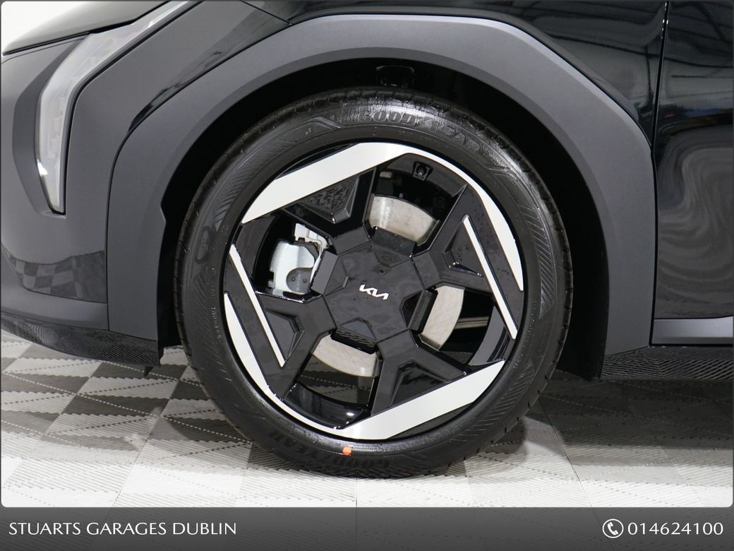 2025 Kia EV4