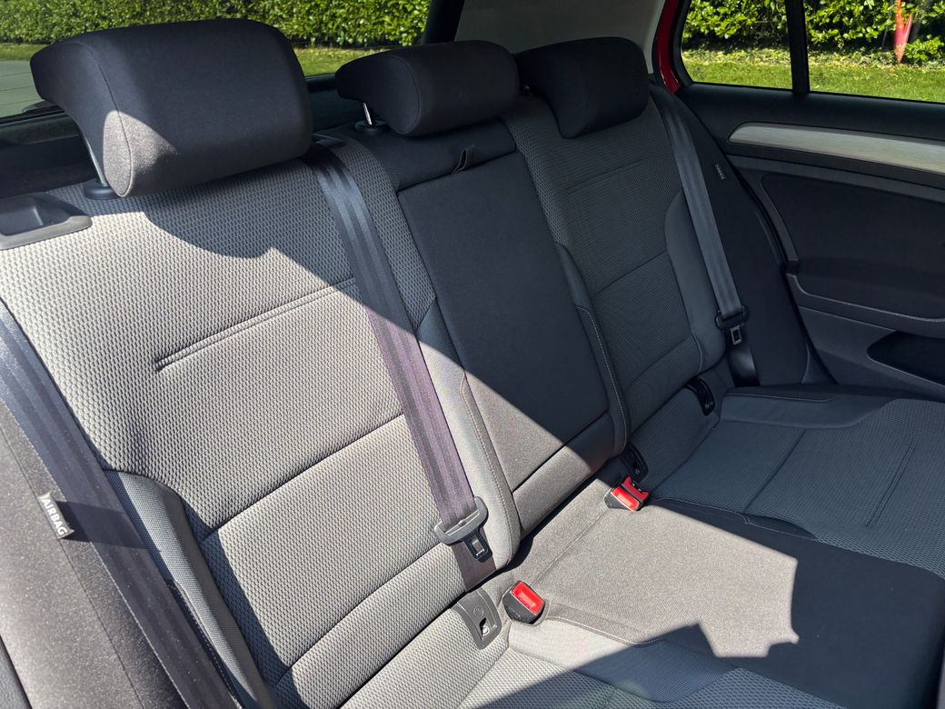 2014 Volkswagen Golf